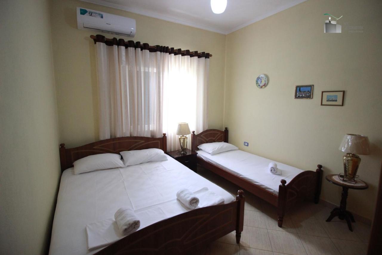 Honey-House “Kastrioti” Apartment Përmet Екстериор снимка