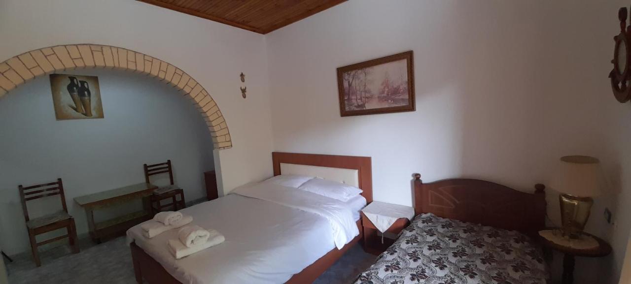 Honey-House “Kastrioti” Apartment Përmet Екстериор снимка