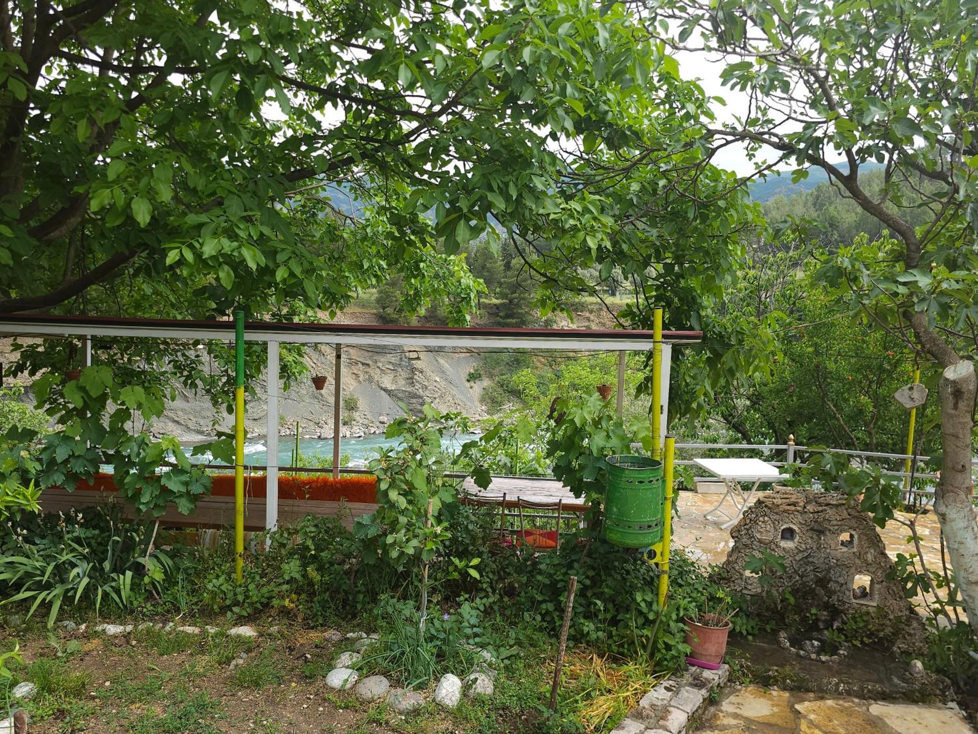 Honey-House “Kastrioti” Apartment Përmet Екстериор снимка